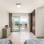 Valentina Bay Peyia
