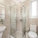 Villa Valentina Bay *