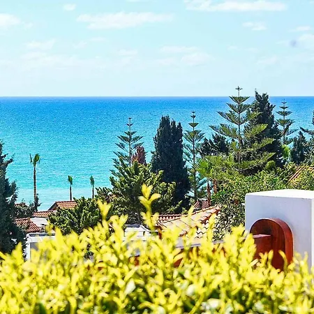 Villa Valentina Bay *