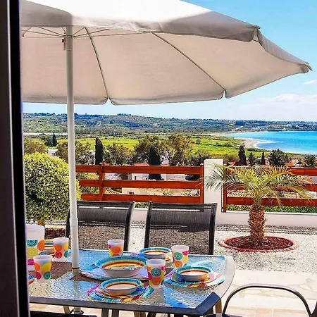 Villa Valentina Bay *