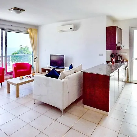 Villa Valentina Bay Peyia
