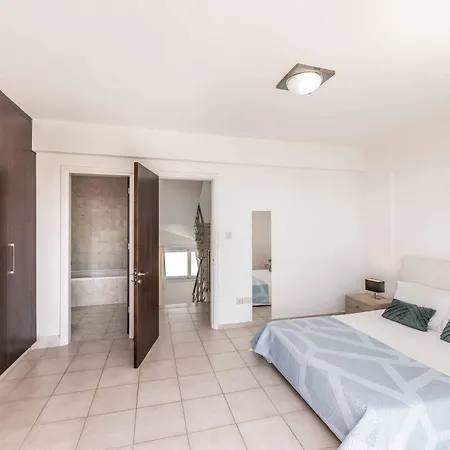 Villa Valentina Bay Peyia