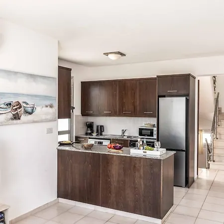 Valentina Bay Vilă Peyia