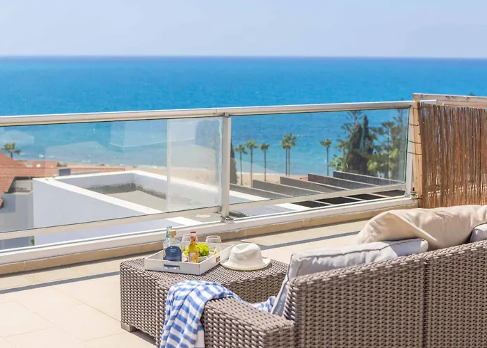 Valentina Bay Villa Pégeia